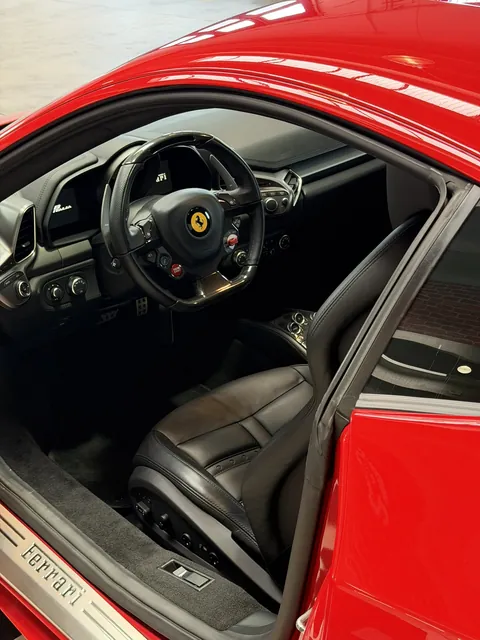 Warum Carbon und Premium Materialien in Luxusautos wichtig sind