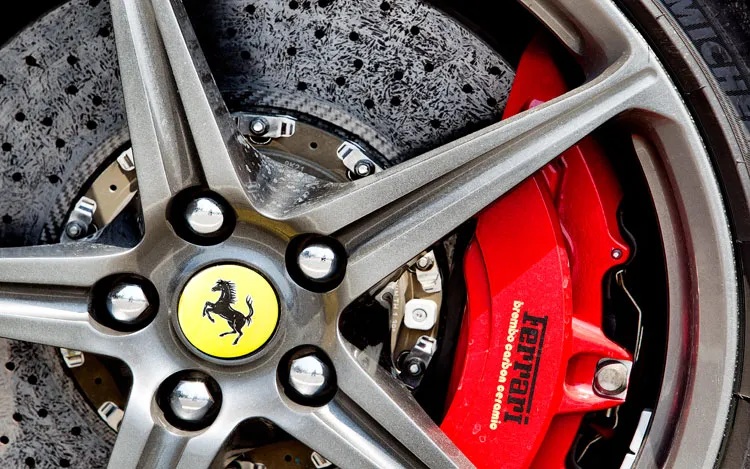 Ferrari 458 Italia Detail in der Schweiz